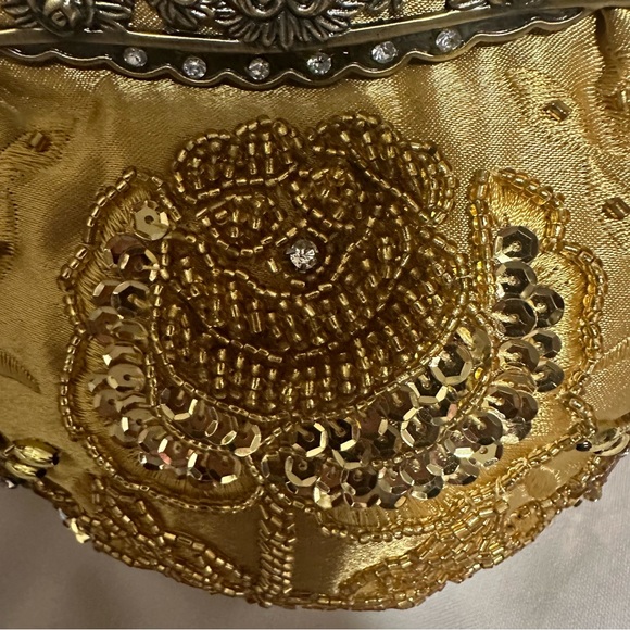 Ornate Gold Embroidered Clutch - Picture 12 of 16